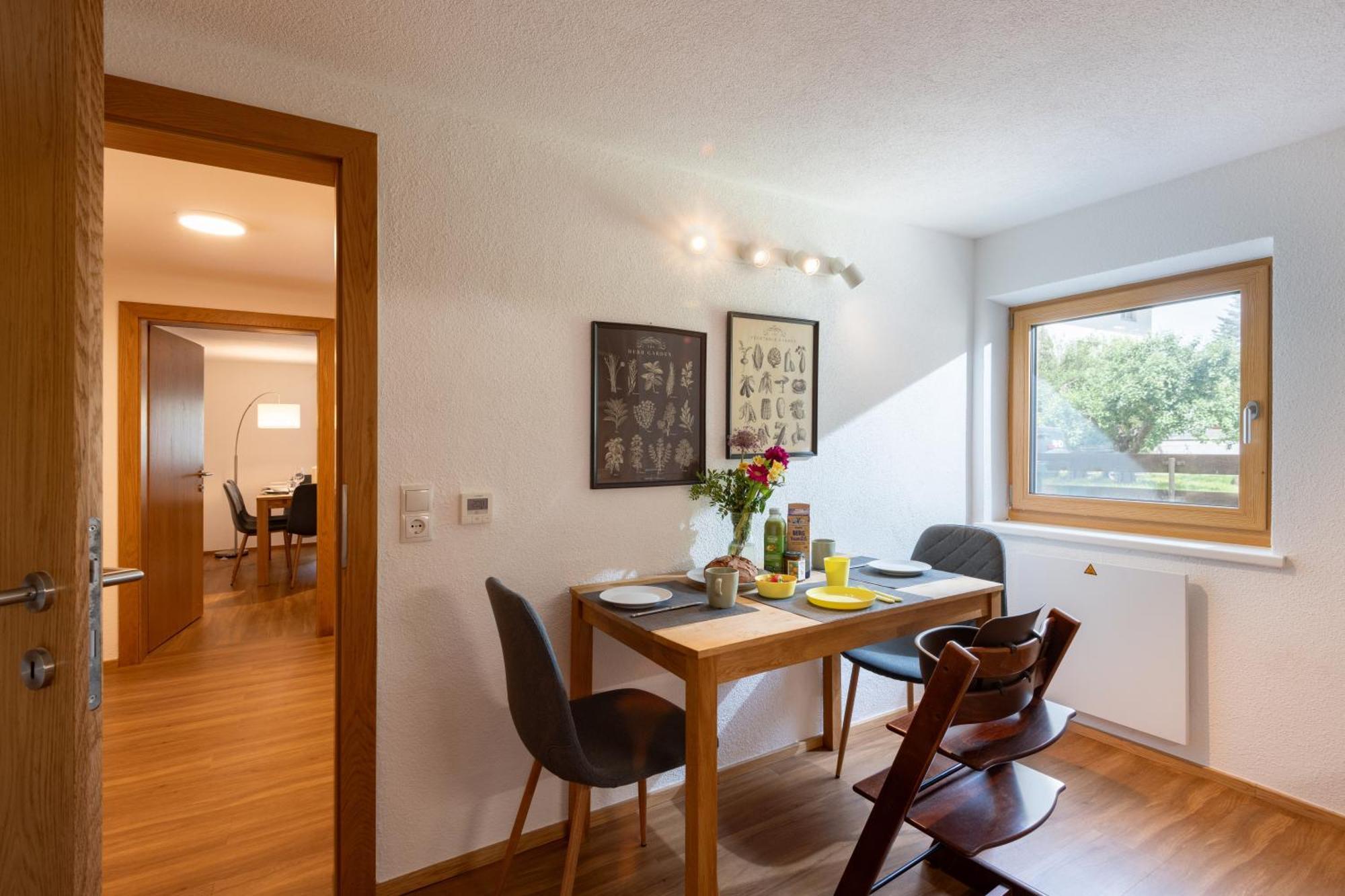 Modernes Apartment - 3 Schlafzimmer - 2 Kostenlose Parkplaetze Fugen Bagian luar foto